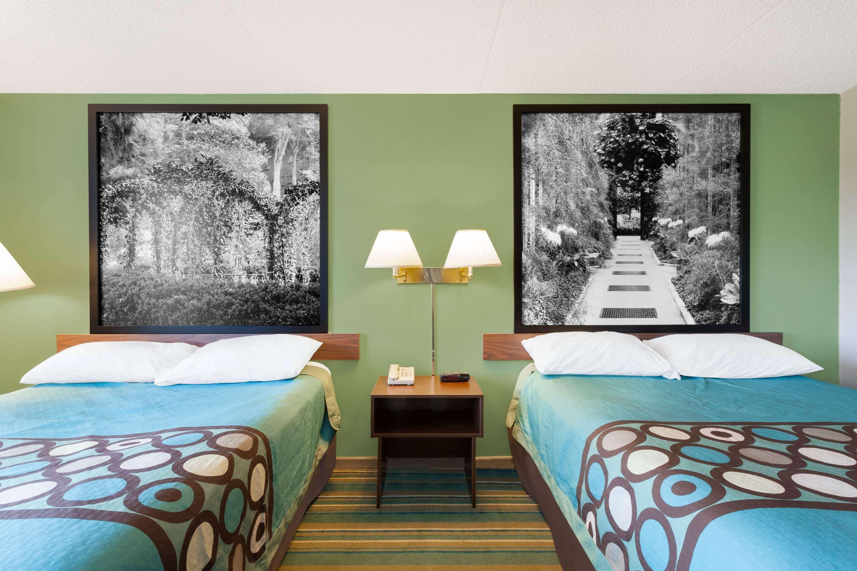 Super 8 By Wyndham Hershey West Motel 2*