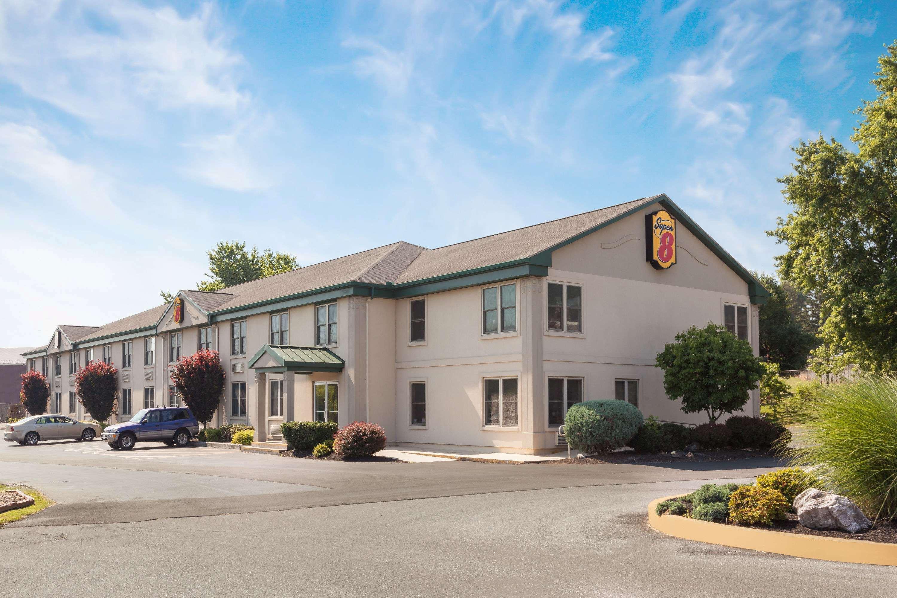 Motel Super 8 By Wyndham Hershey West 2*