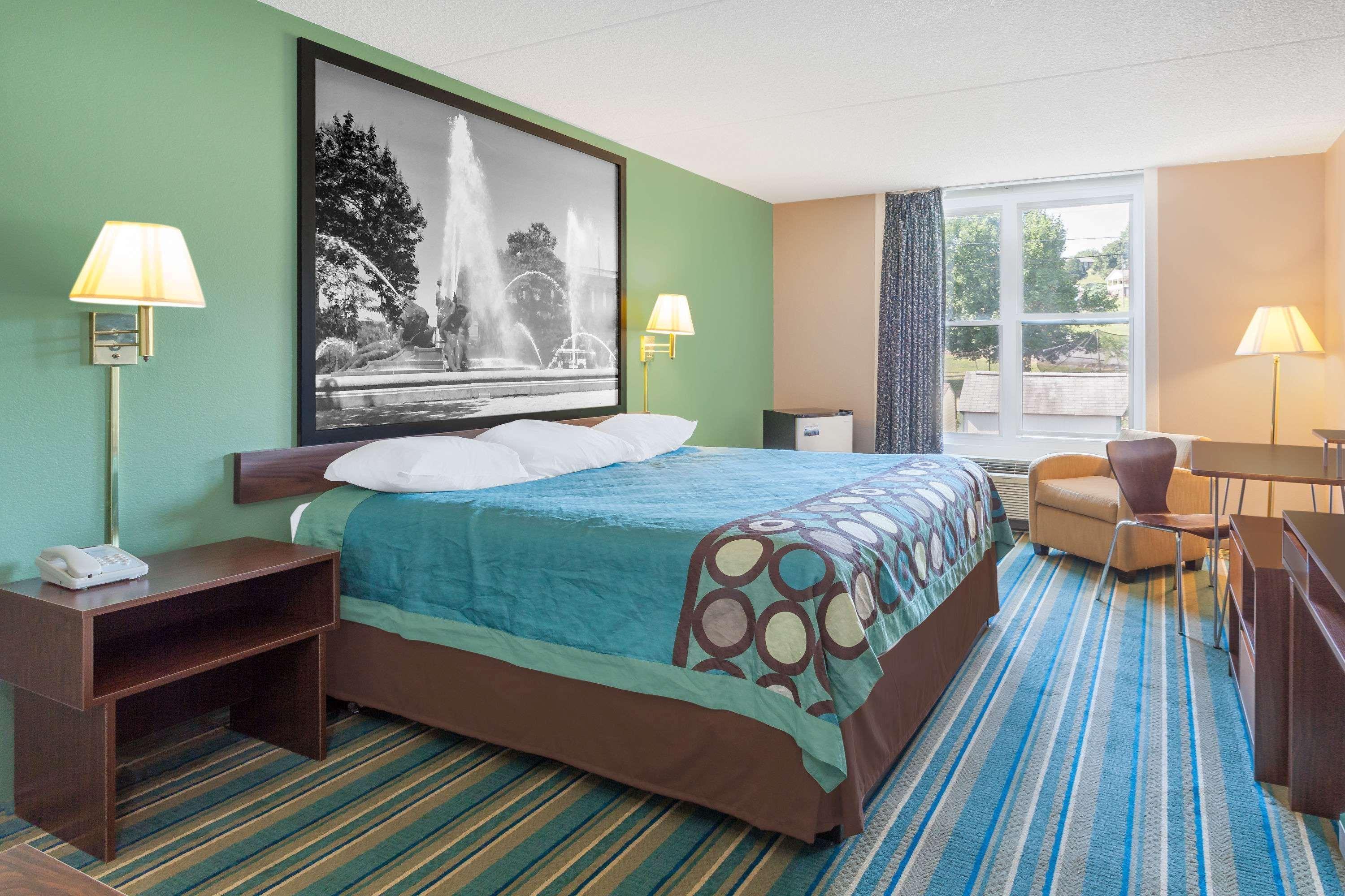 Super 8 By Wyndham Hershey West